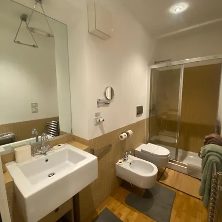 Matteotti Nocleg ze śniadaniem 4*